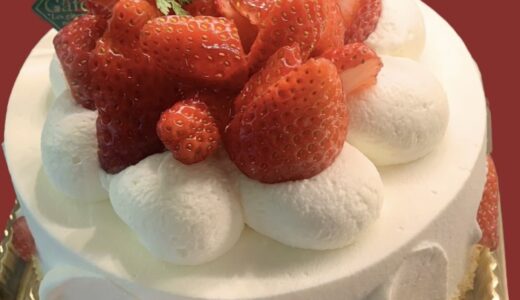 この時期人気の苺デコレーションケーキ【石垣島ケーキ】